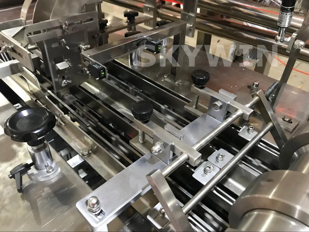 Full Automatically High Productivity One Lane Sandwich Biscuit Machine