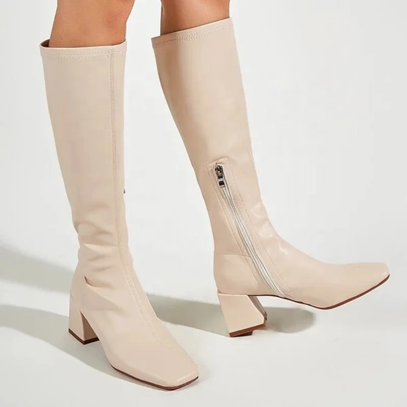 2024 модные дизайнерские женские белые кожаные сапоги до бедра на блочном каблуке высокие колена для зимы и осени