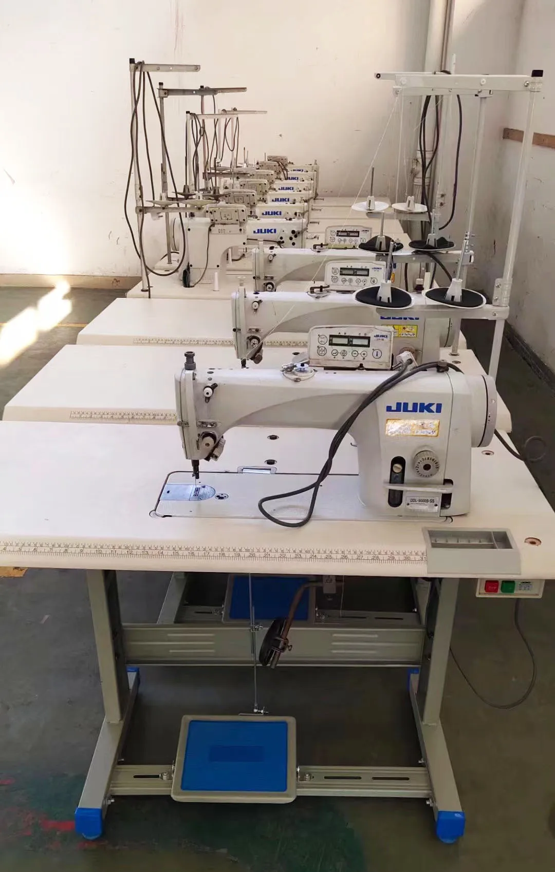 Japan Used Ddl9000bss One Single Needle Lockstitch Sewing Machine For
