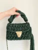 solid color-dark green