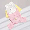479 Four-legged pinkish-white