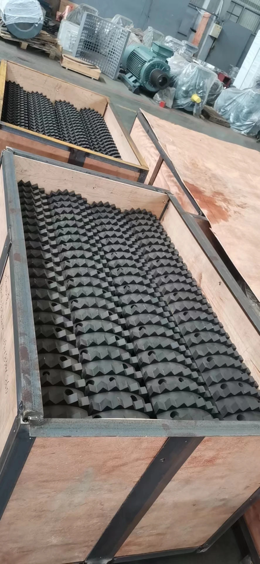 MDF Production Line Wood Working Machinery Spare Parts Teeth Pad for Wood Drum Chipper
