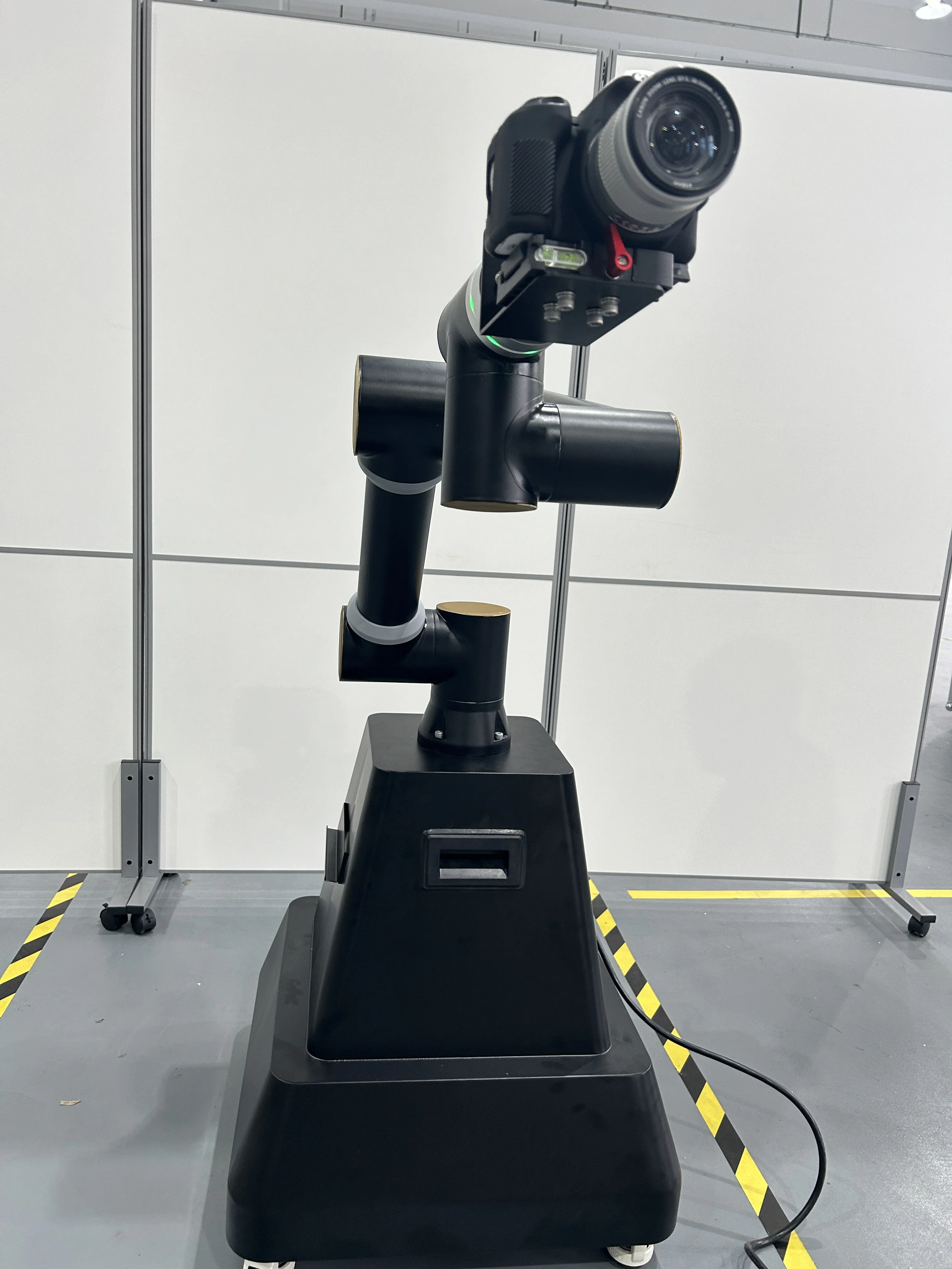 Motion Control Bolt Robot BOLT HIGH SPEED CINEBOT HIRE RENTAL