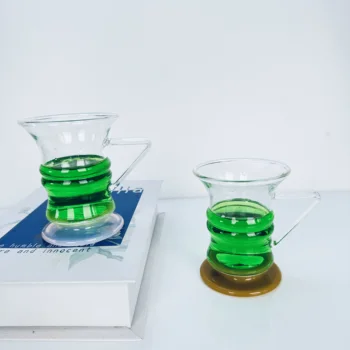 European style wholesale customized logo transparent creative glass juice drinking single cup