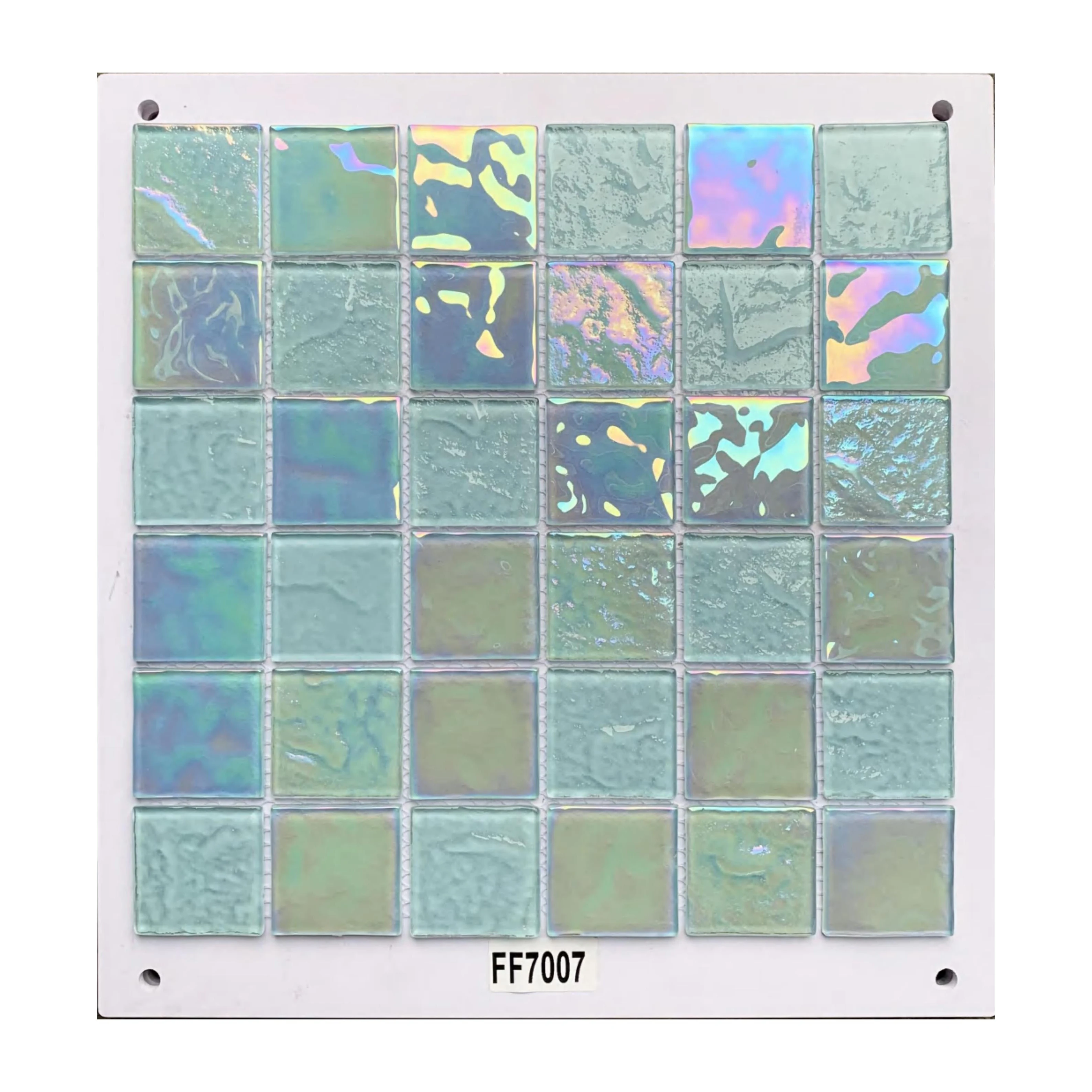 Mosaique pate de verre translucide couleur meteore bleu turquoise ave