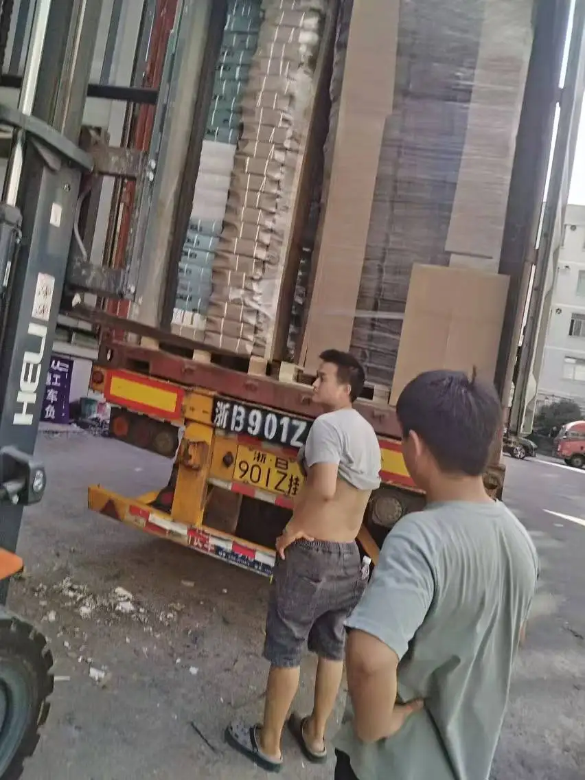 Packaging & shipping specifications