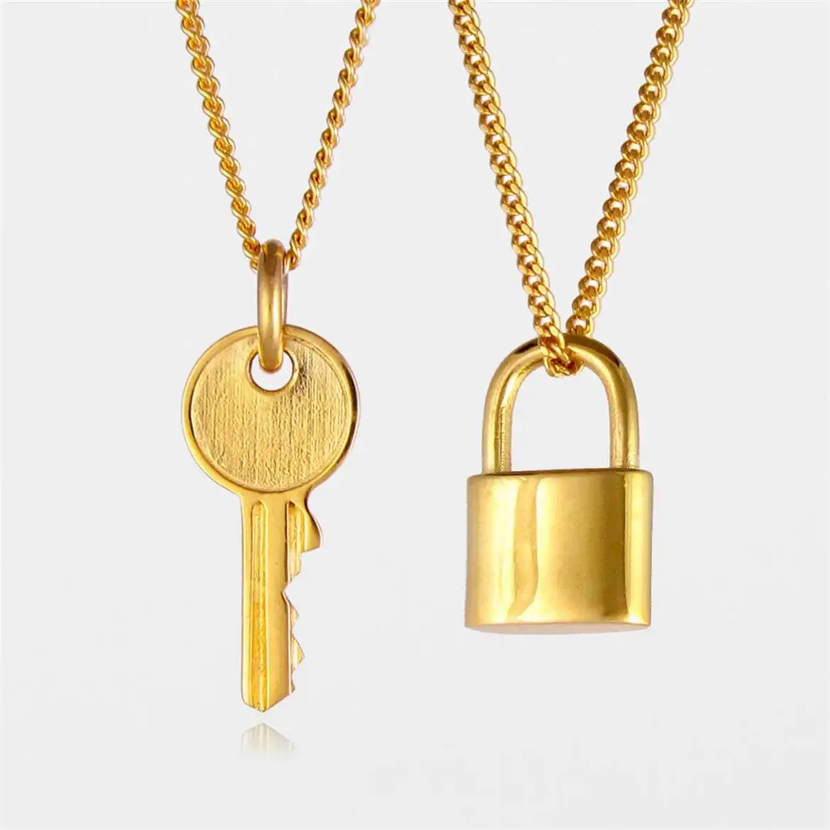 Wholesale Best Seller Lock Key Pendant Necklace Statement Long