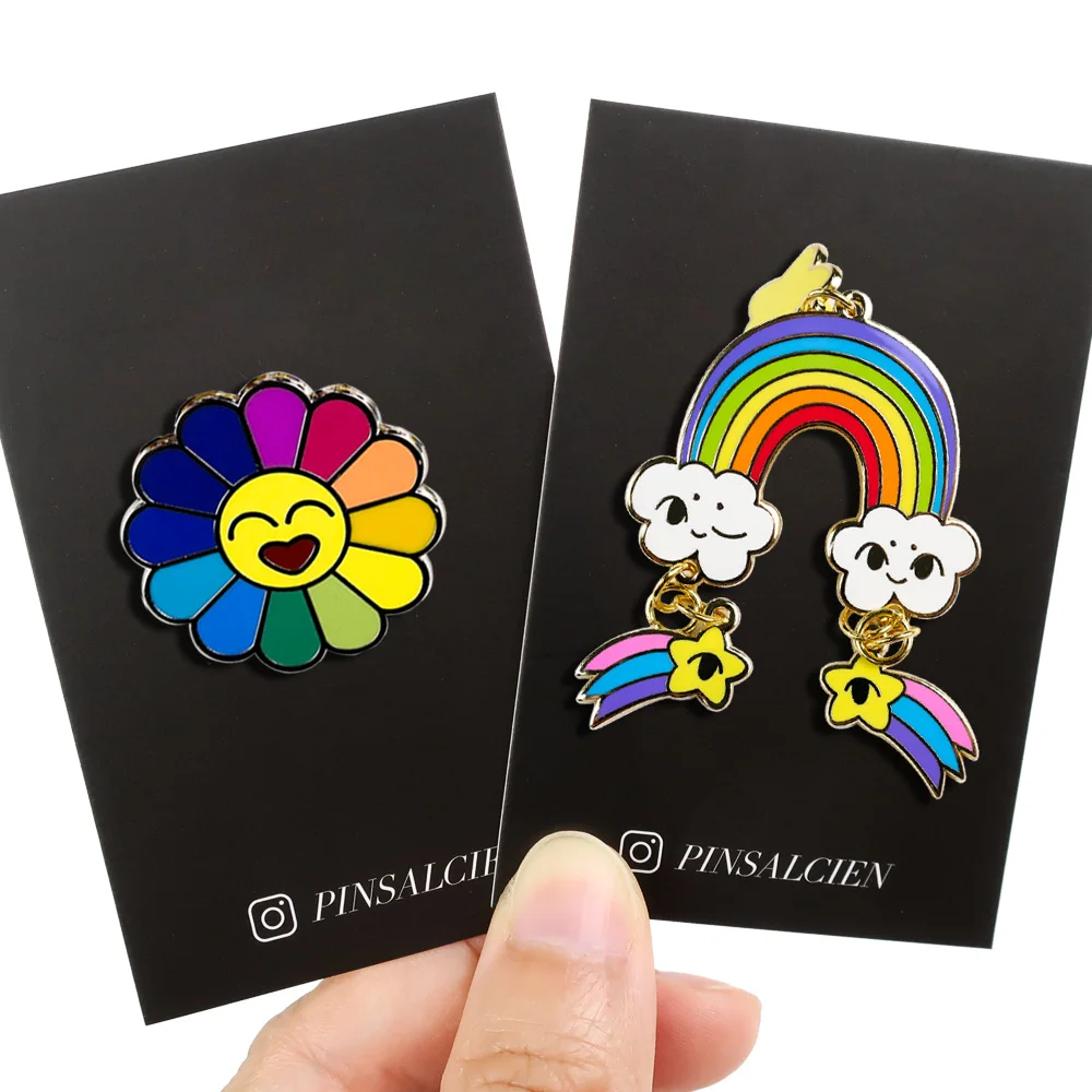 Spilla Lunga Con Bandiera Arcobaleno - Accessorio Per