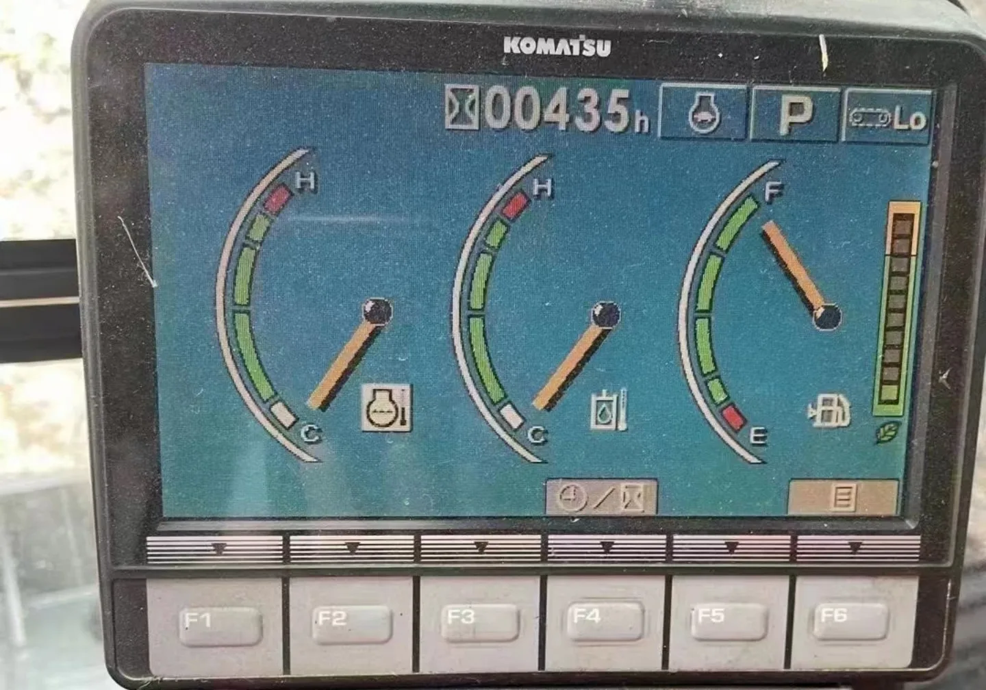 Japanese Used Komatsu PC70-8 Crawler Excavator with 6.5TON Operating Weight 0.3m³ Bucket Capacity and 48.5KW Power