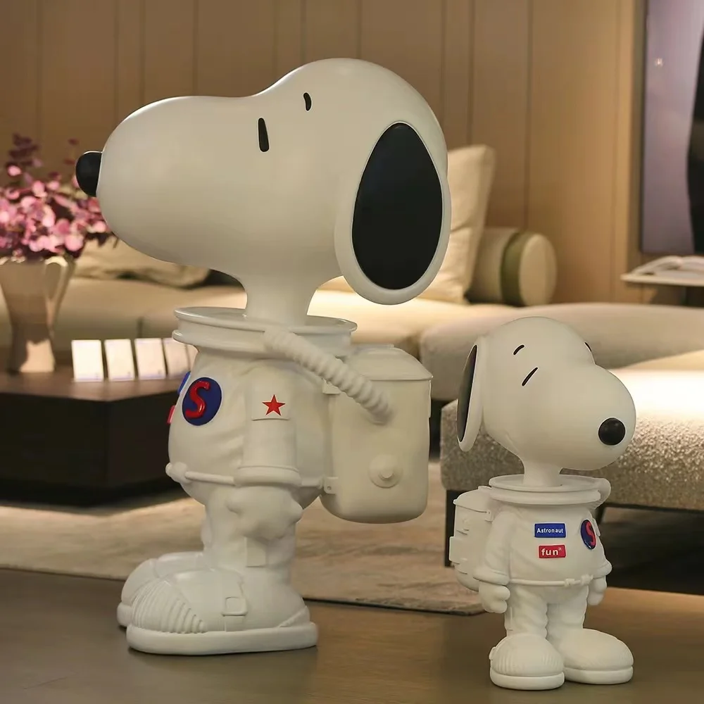 Customizable Life-Size Snoopy Statue Factory-Built Cartoon Anime Model for Home Decor Made Resin Fiberglass Artificial Style