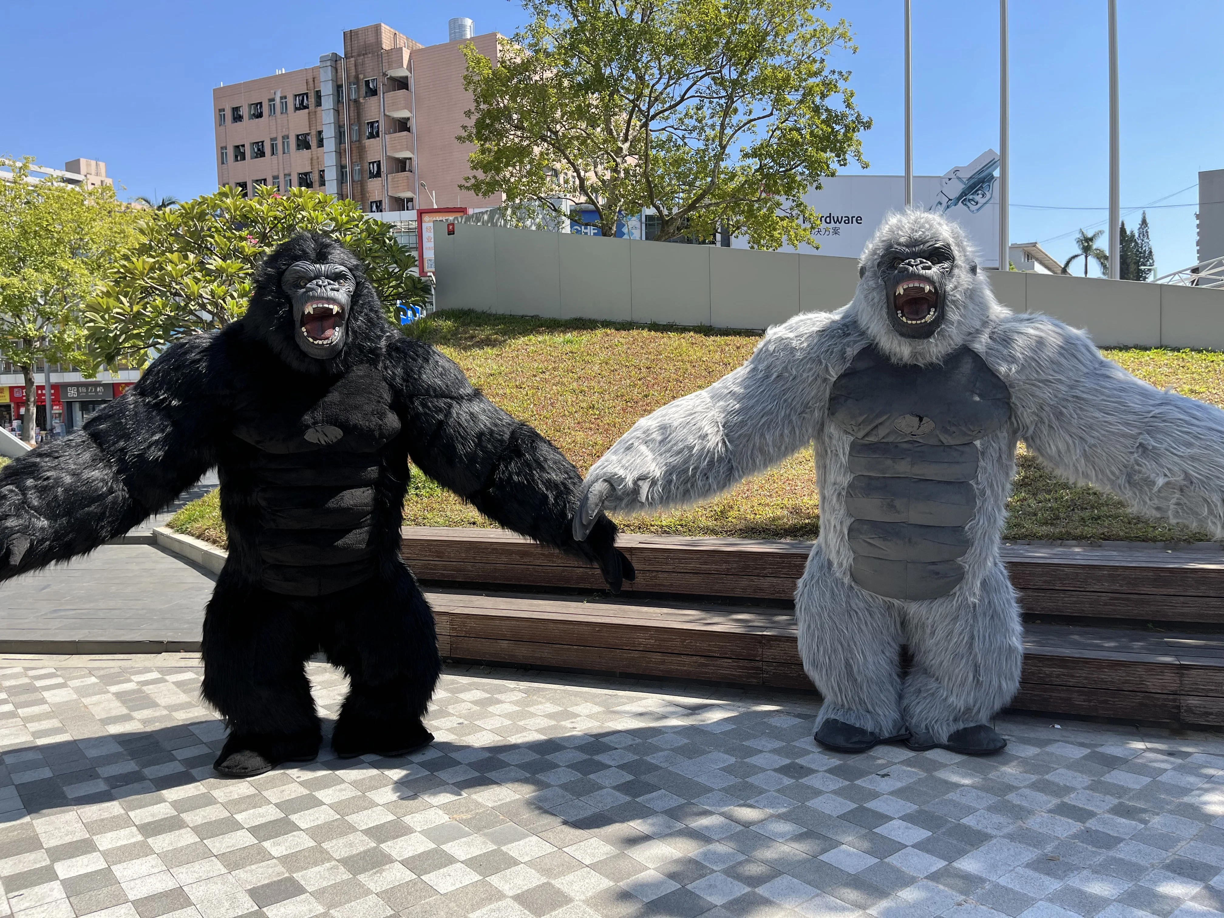 高品質コスプレリアルゴリラインフレータブルマスコット