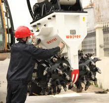 Rock Breaker Crushing Milling Machine Rotary Drum Cutter For 20 Ton Excavators
