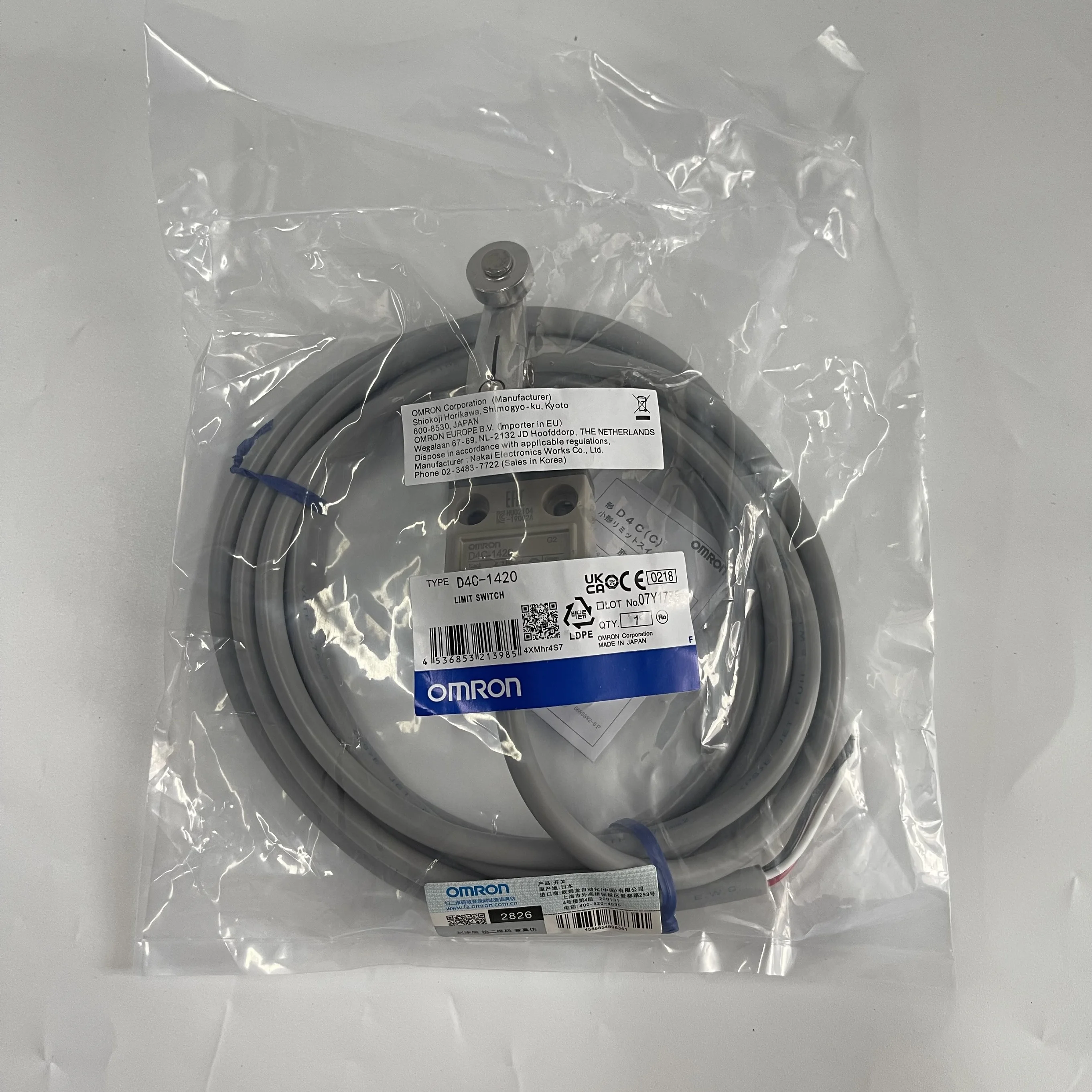 Omron Limit Switch D4C-1420 Omron Limit Switch D4C-1420