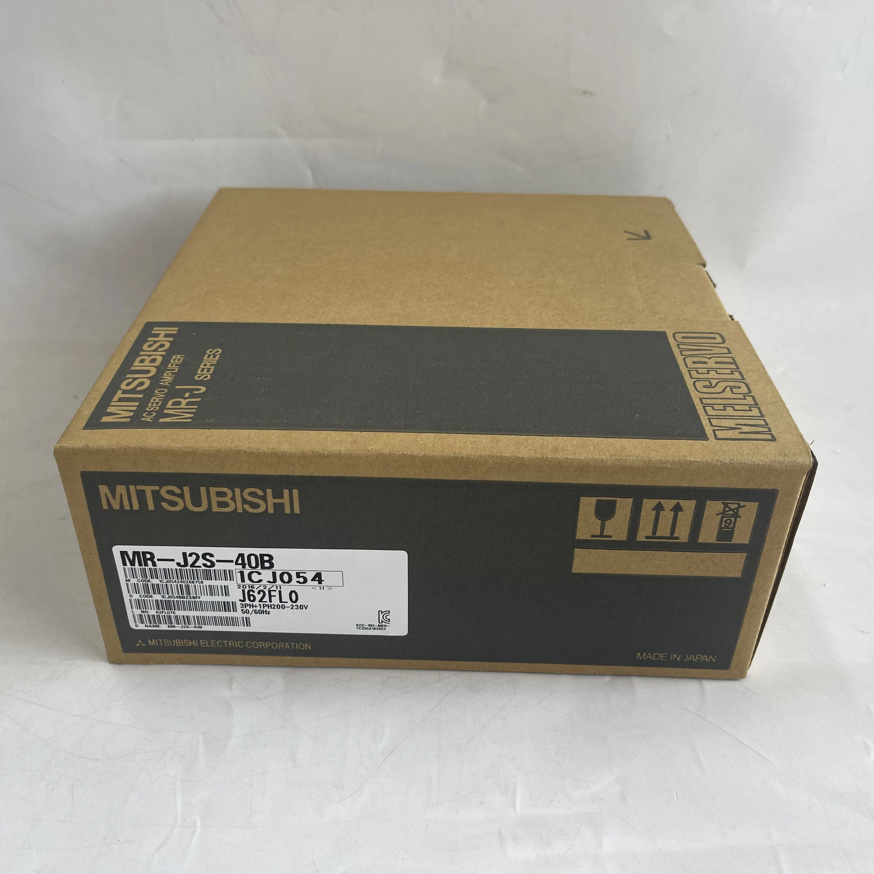 Mitsubishi MELSERVO J2S Series AC Servo Amplifier MR-J2S-40B Mitsubishi MELSERVO J2S Series AC Servo Amplifier MR-J2S-40B