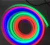 มีสีสัน
