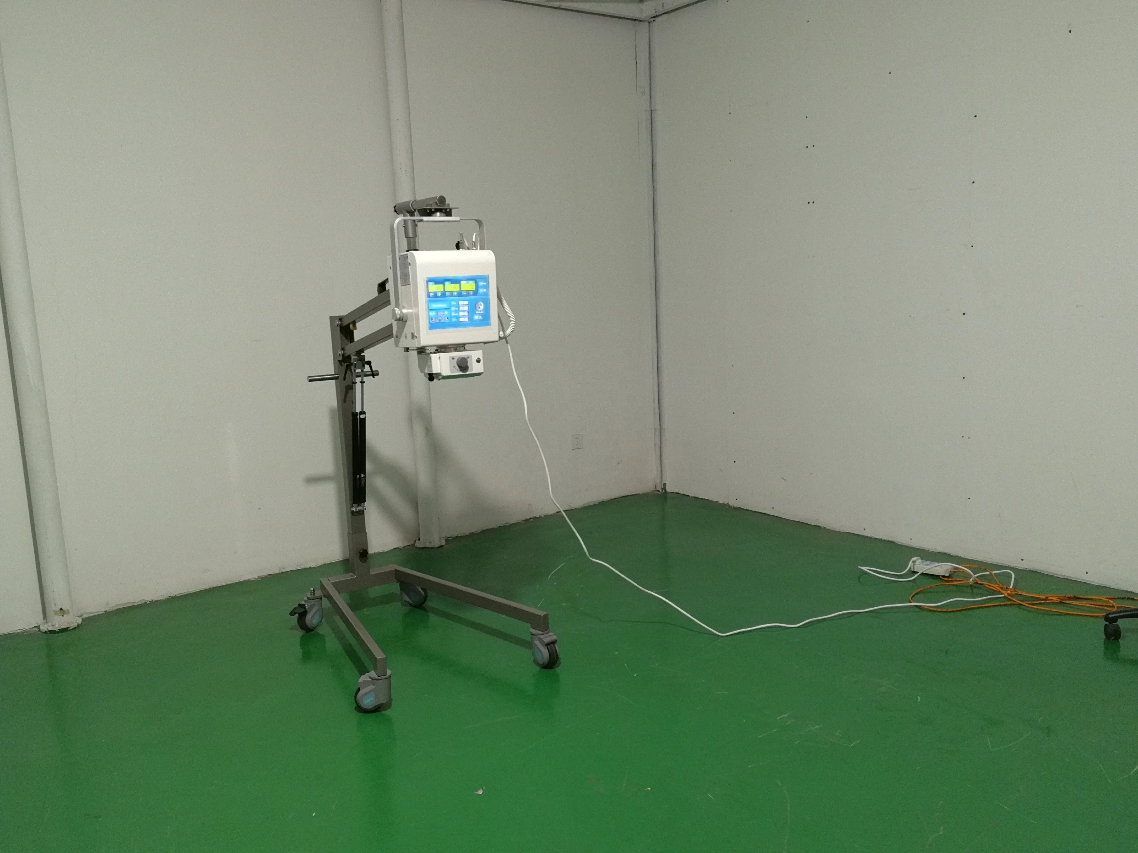 Рентгеновский аппарат для ветеринарии porta 100hf