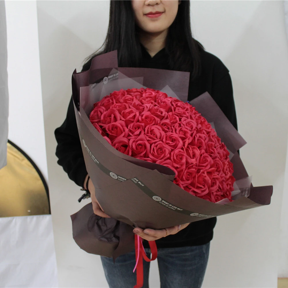 High Quality 3 Layer Rose Big Bouquet Flowers Gilft Flower With 20 Pcs Roses Buy Artificial Bath Flower Rose Soap Flower Bouquet Rose Flower Product On Alibaba Com