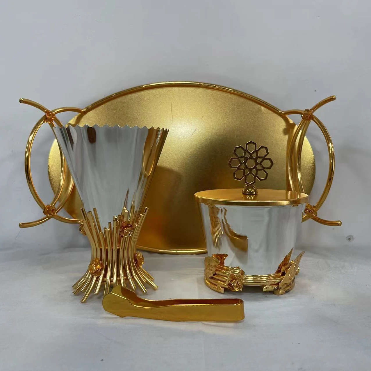 2023 New Design Modern Luxury Dubai Bakhoor Metal Incense Burner Sticks