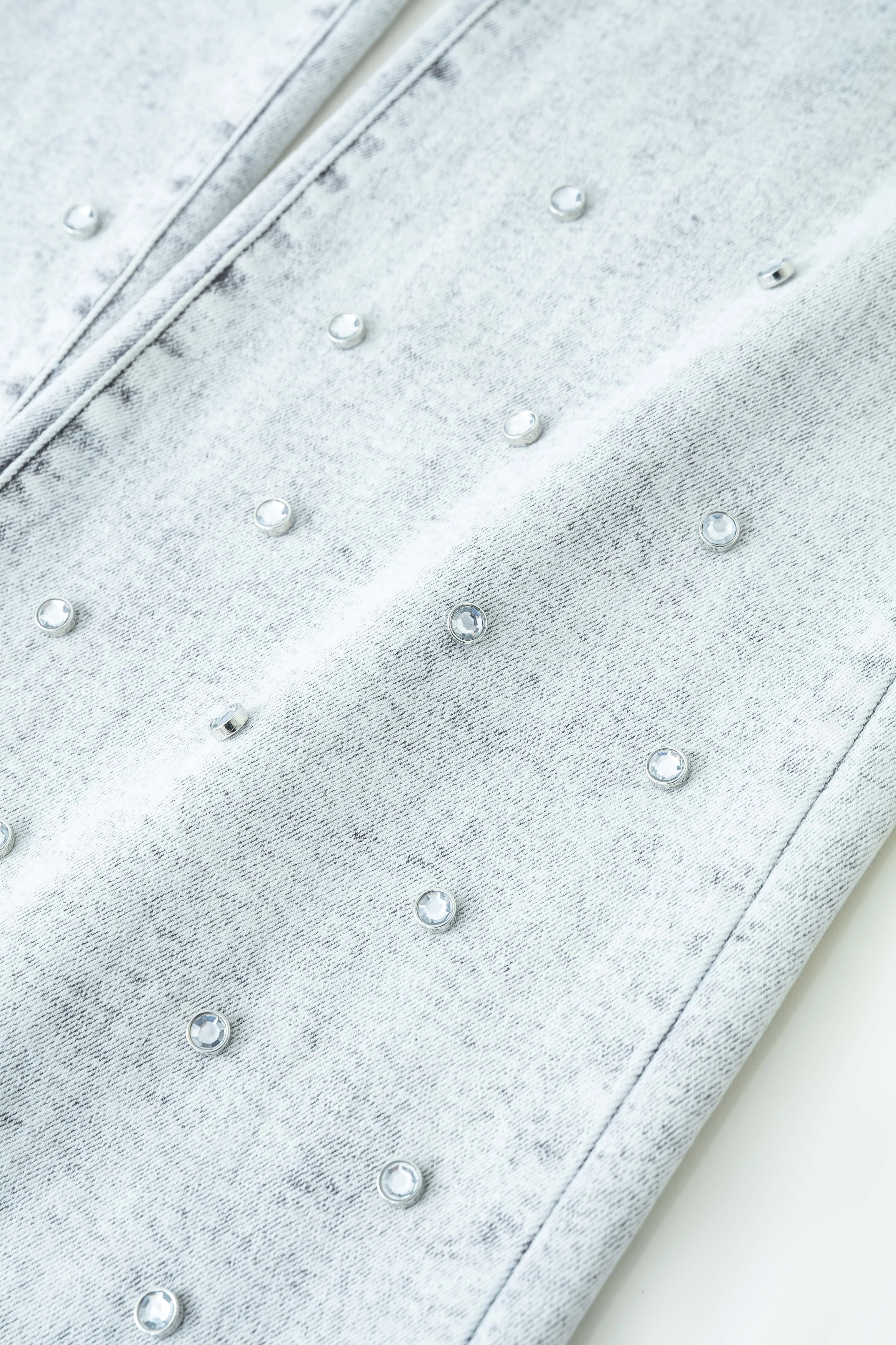 Manufacturer Washed Rivet Beading Rhinestone Embroidery Flare Jeans Denim Pants Wide Leg Denim Jeans Women's Pants Women Jeans