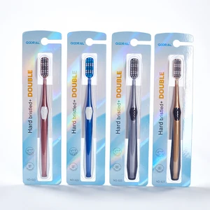 Hot Selling Disposable Adult Toothbrush Set Biodegradable Soft Nylon with Plastic Handle Travel-friendly for Household Use