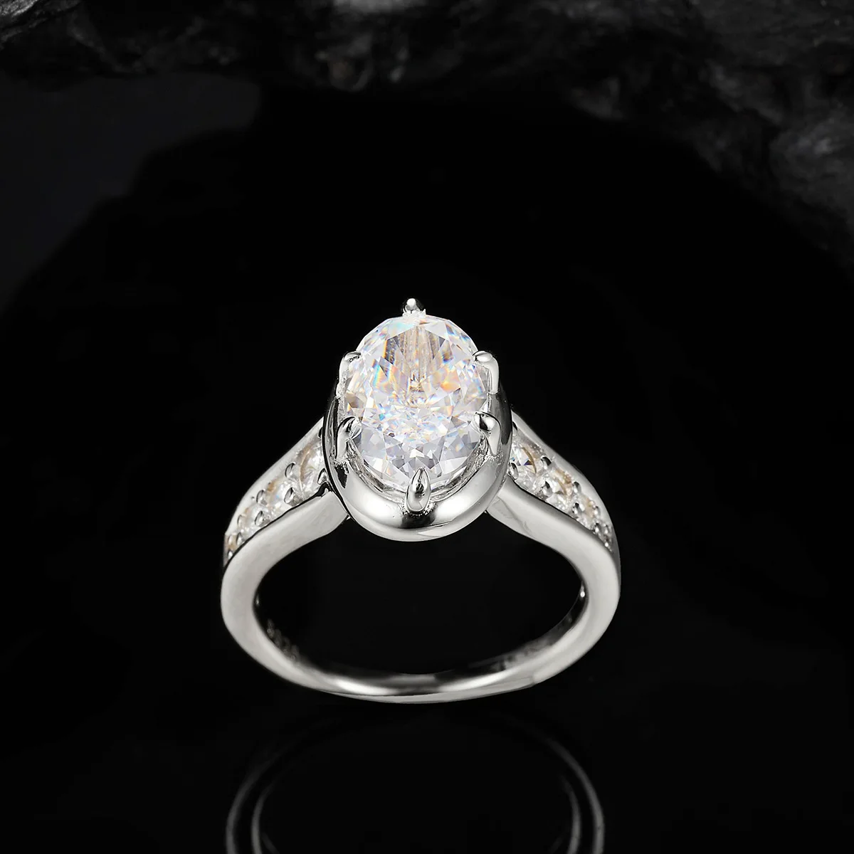 Adodo 925 Sterling Silver Engagement Ring with Moissanite