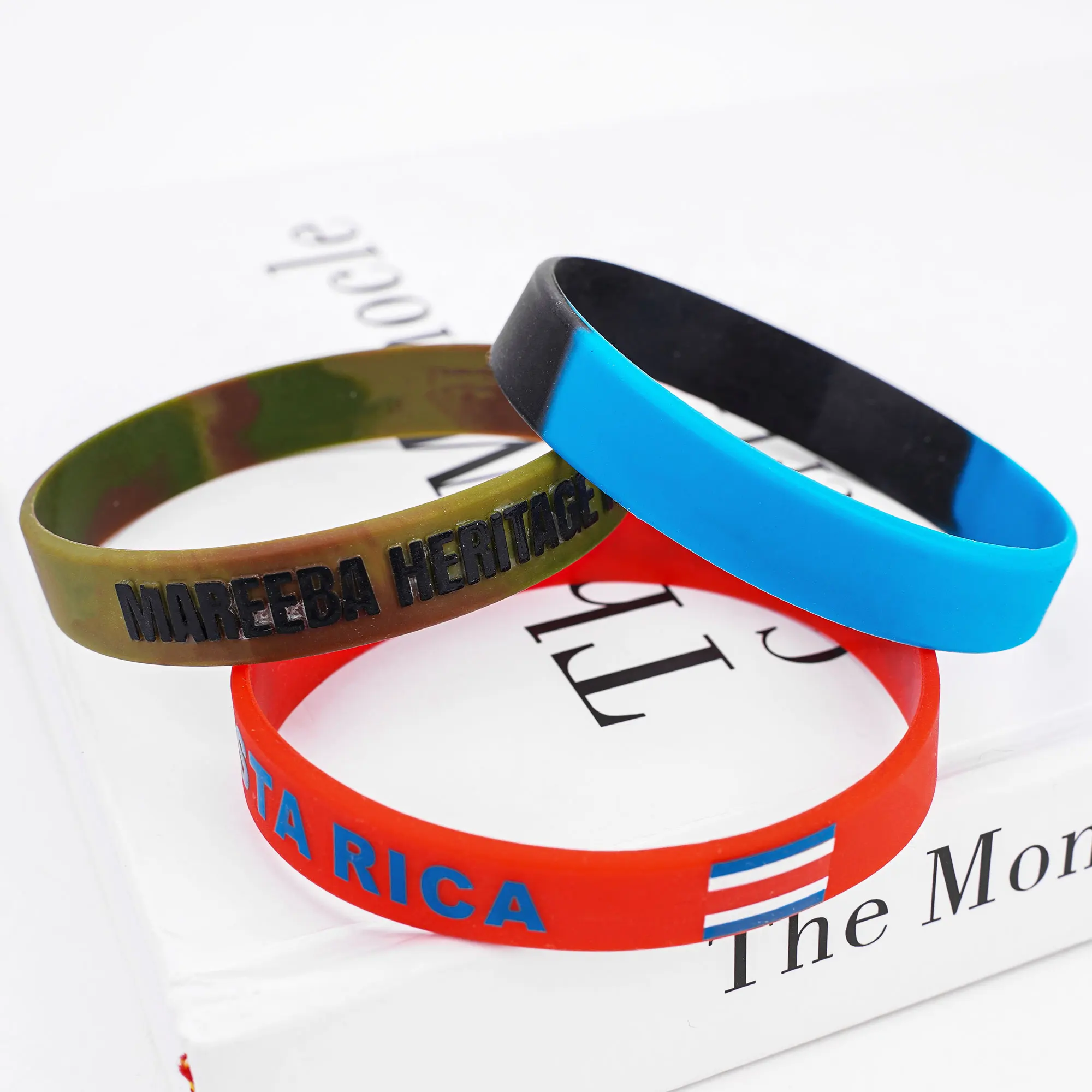 Personalized Custom Silicone Wristbands Embossed Wrist Band Rubber