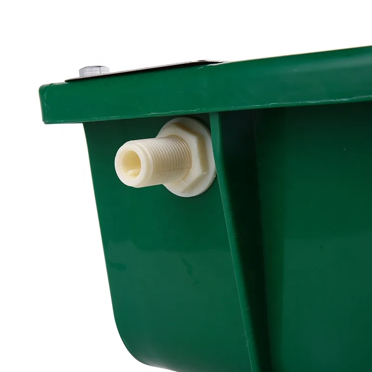 High Quality 9L Plastic Horse Stall Cattle Drinking Drinker Bowl