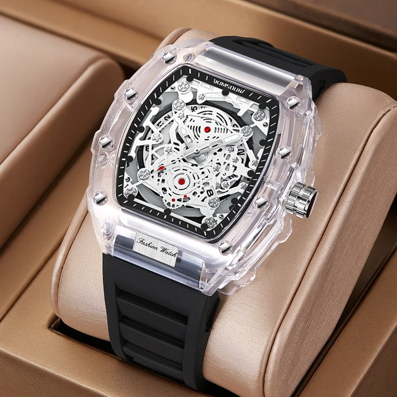 Men's Wine Barrel Quartz Watch - 30M Water Resistant