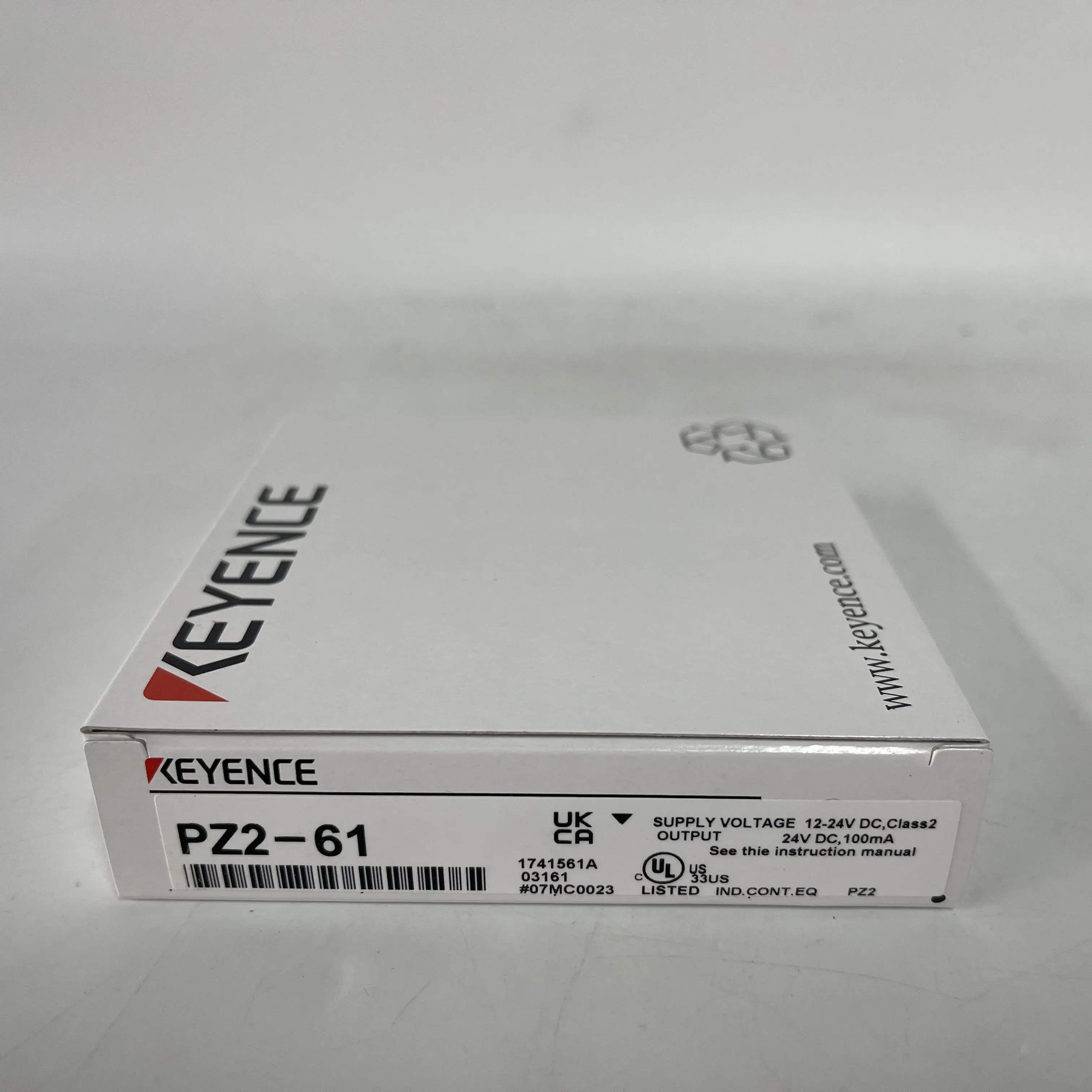 Keyence Photoelectric Sensor PZ2-61