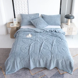 Multifunctional Tuff Fleece Jacquard Knitted Blanket Solid Color for Home Air Conditioning Bed Sofa Nap or Bed Blankets