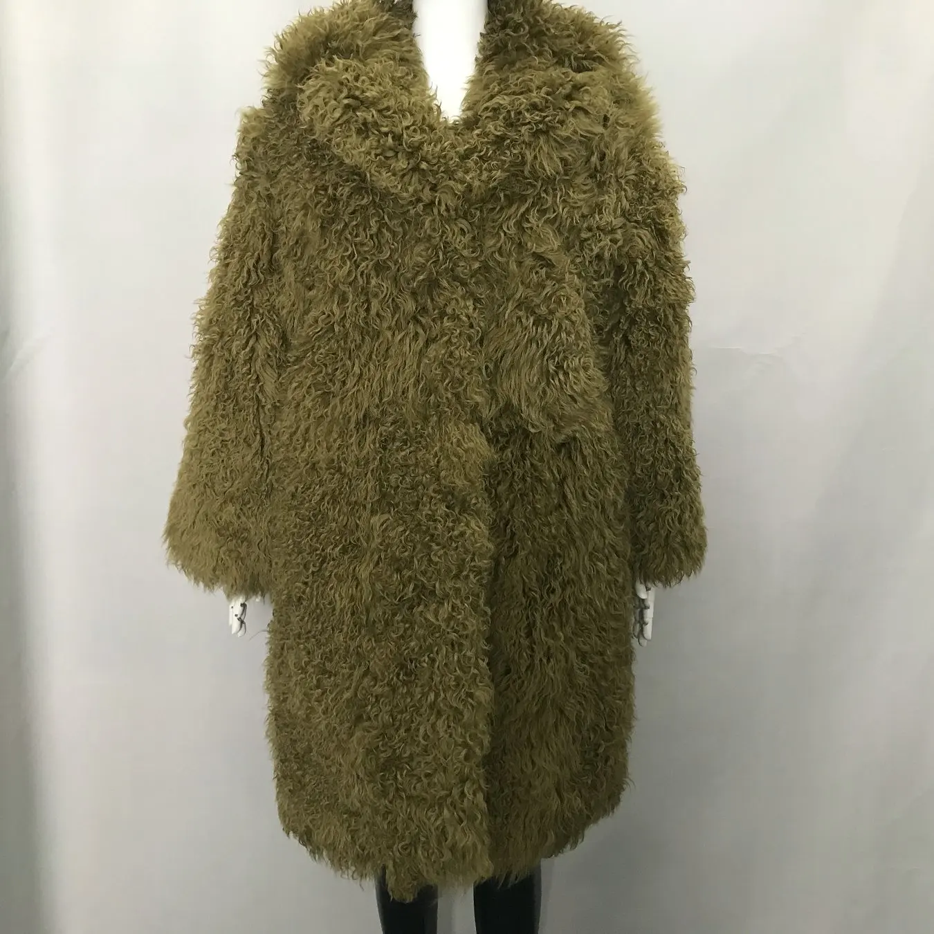 Custom Oversized Long-Length Vintage Men's Sheepskin Coat | Curly