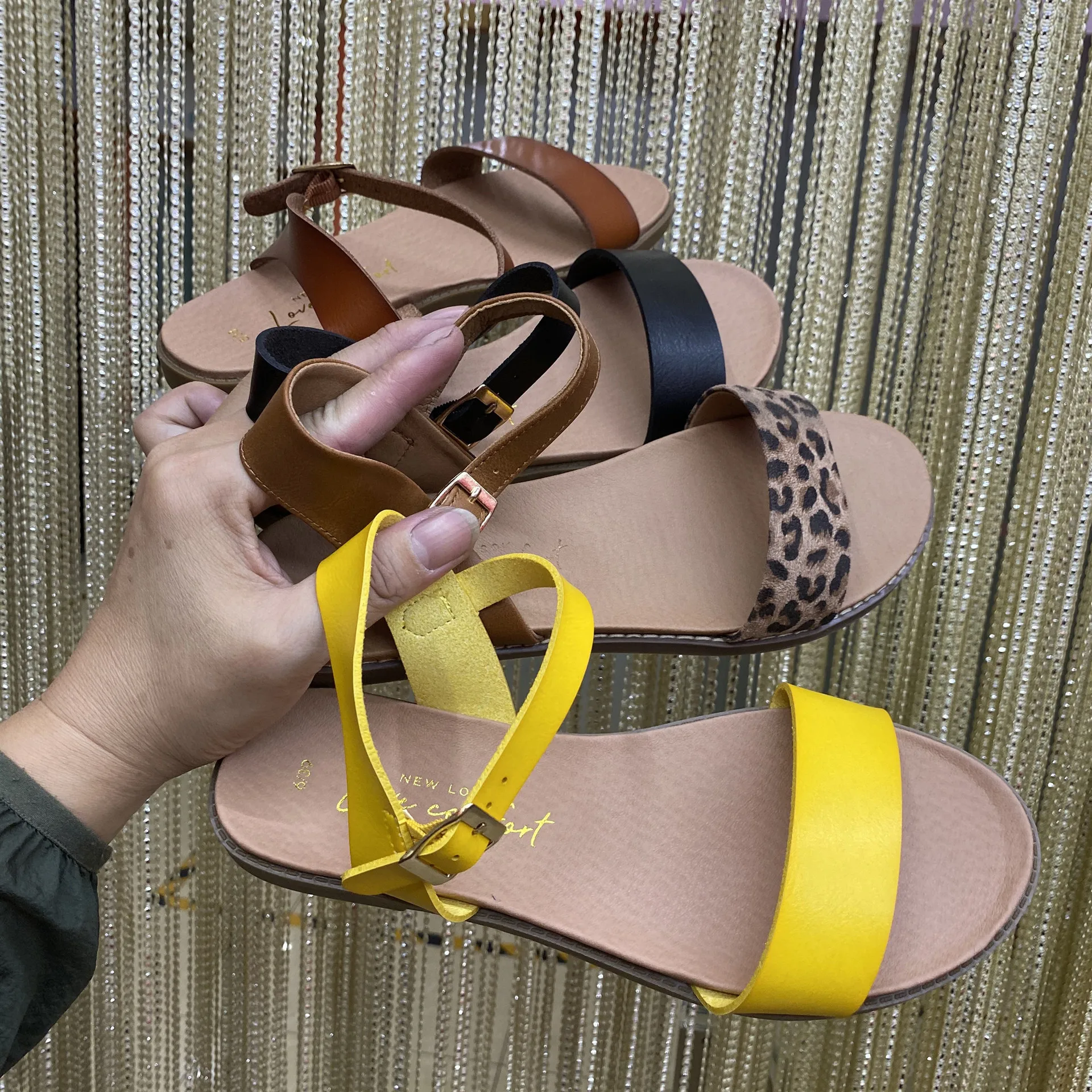 2022 Caliente Estilo Zapatilla De Dama Zapatos De Sandalias Para Nuevos  Estilos 9225 - Buy Zapatilla De Dama,Zapatillas Sandalias,Zapatilla Sandalia  Product on Alibaba.com
