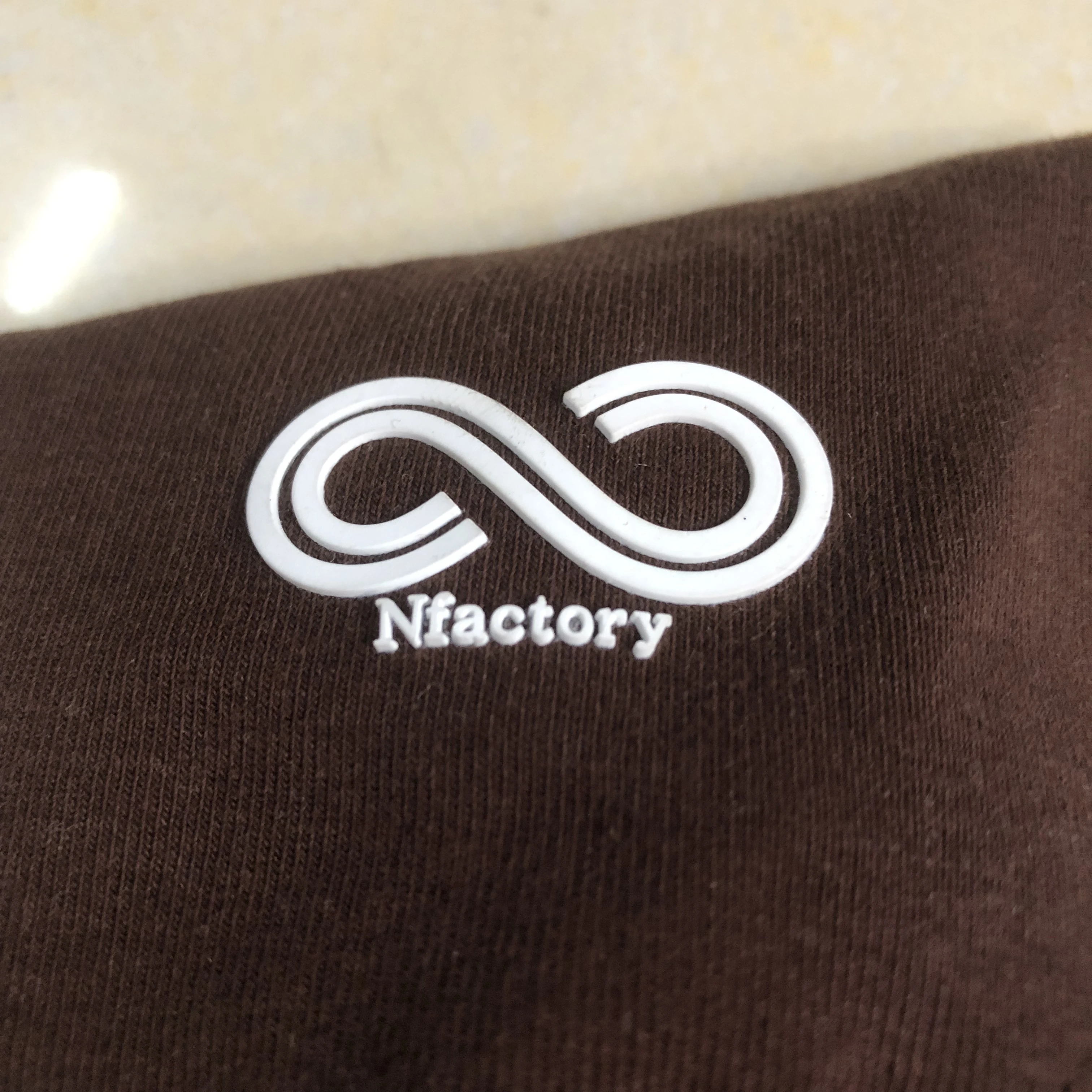 Оптовая продажа, детская одежда, летняя одежда для малышей, на заказ, футболка с коротким рукавом и принтом букв для мальчиков и шорты, комплект из двух предметов