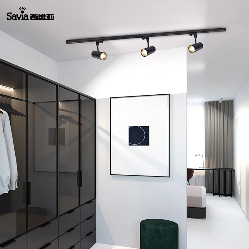 
 Savia anti-glare 4 wires adjustable 20W COB spot track light indoor aluminum ceiling LED tracklight for exhibition clothes store  