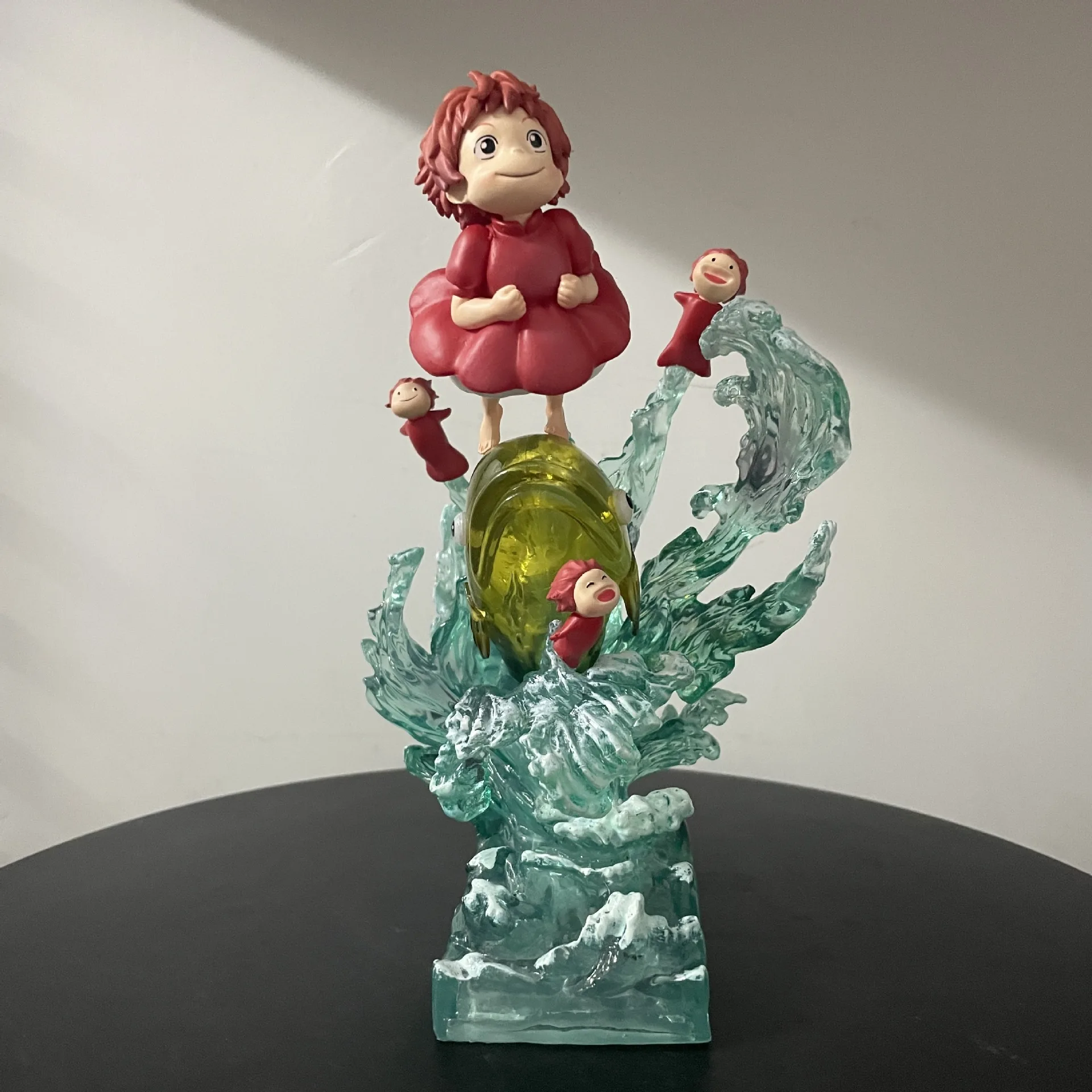 ChicaBiドール Ponyoちゃん 21cmボディ 21CM Ponyo Figurine - Cute Girl Anime PVC Model Doll with Light