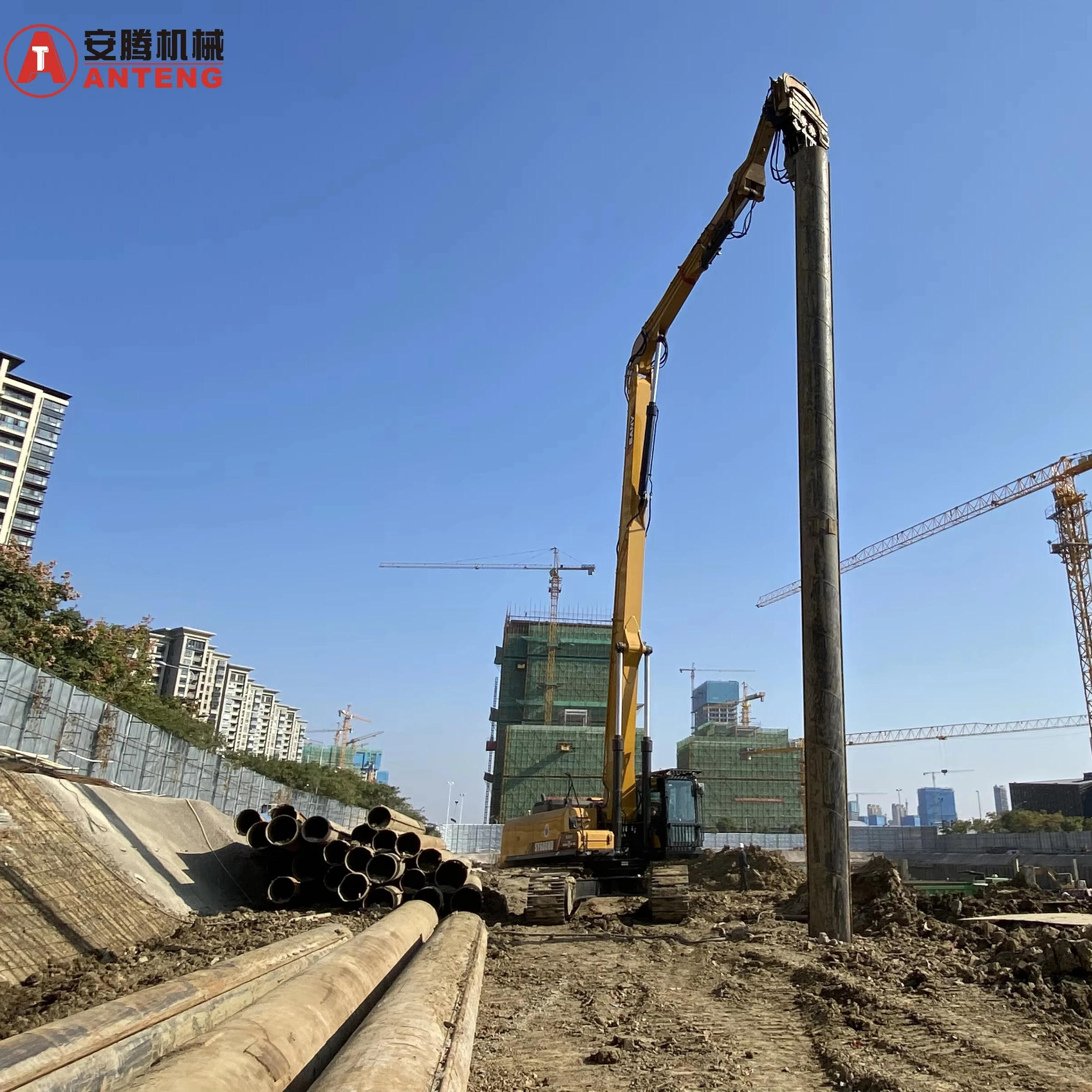 Equipaggiamento Economico V450 per Pali, Adatto a Escavatori da 40-45 Ton con Pilonatrice Vibro