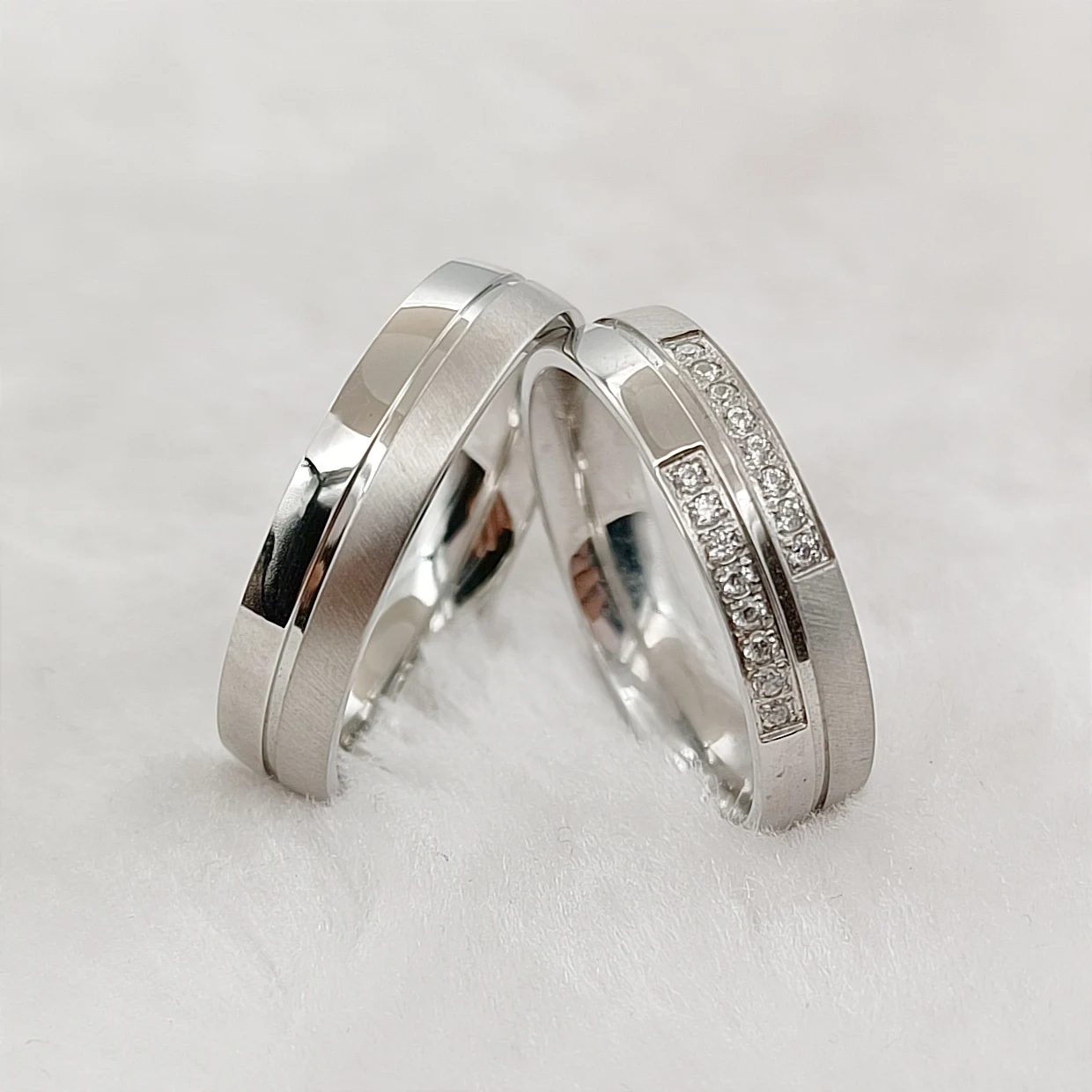 2pcs Bridal Wedding Engagement Rings Sets for Men and Women Unique Silver  Surgical Stainless Steel Cubic Zirconia Jewelry