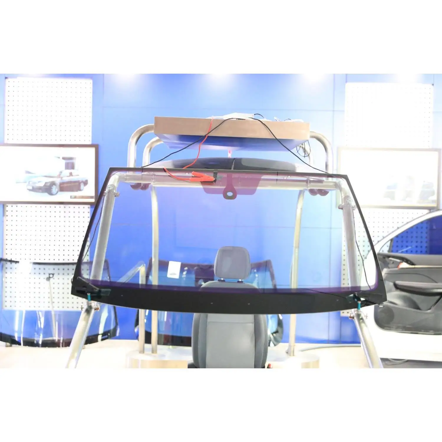 Direct Selling FW03185 GTYTRI Front Windshield Front Windshield Glass Windshield Screen for TOYOTA
