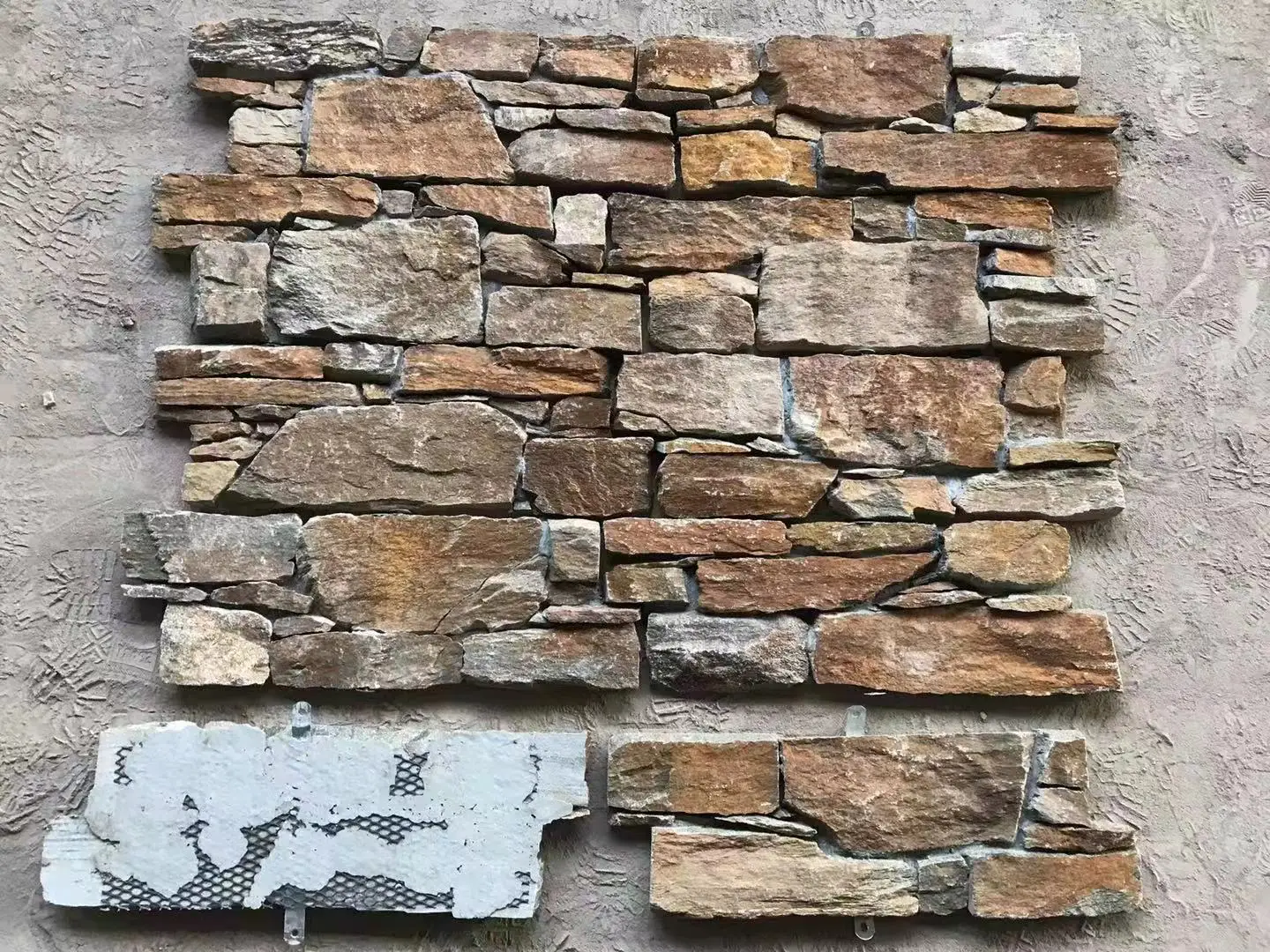 Modern Rusty Quartz Stone Wall Cladding Antacid Erosion Resistance Natural Cement Back Slate for Hotel Culture Stone Cement Hook