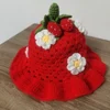 red with white daisy flower