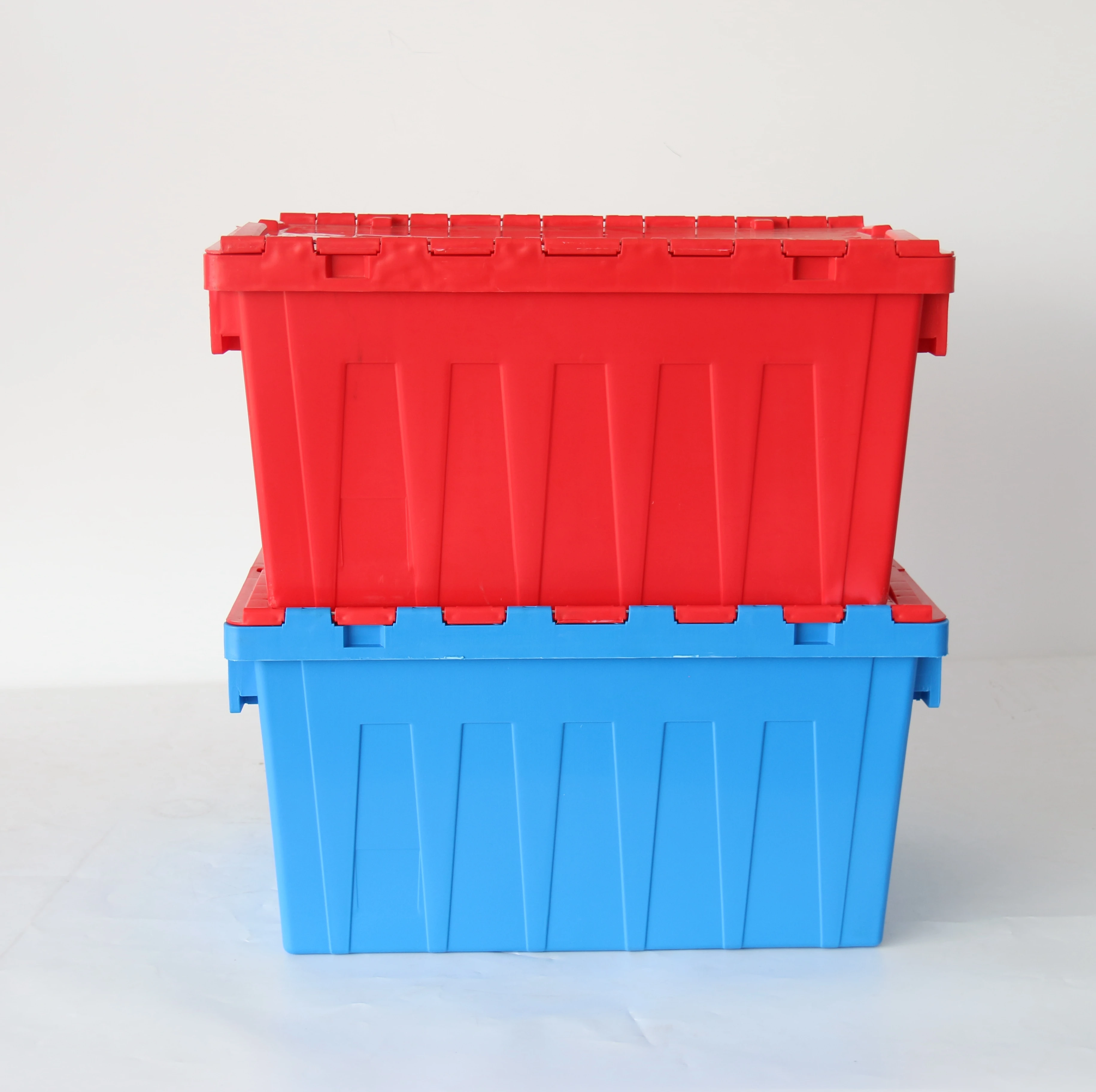 Durable Plastic Storage Boxes Ideal for Moving Storage