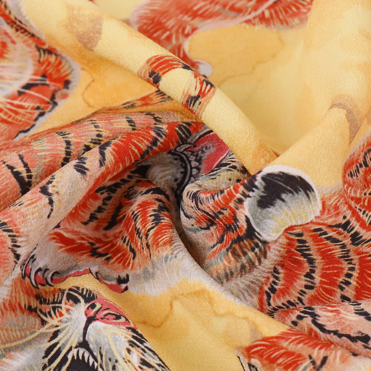 Высококачественная брендовая ткань, промытая песком, 100 прядная вискозная ткань с принтом животных, вискозная Ткань, используемая для модных рубашек