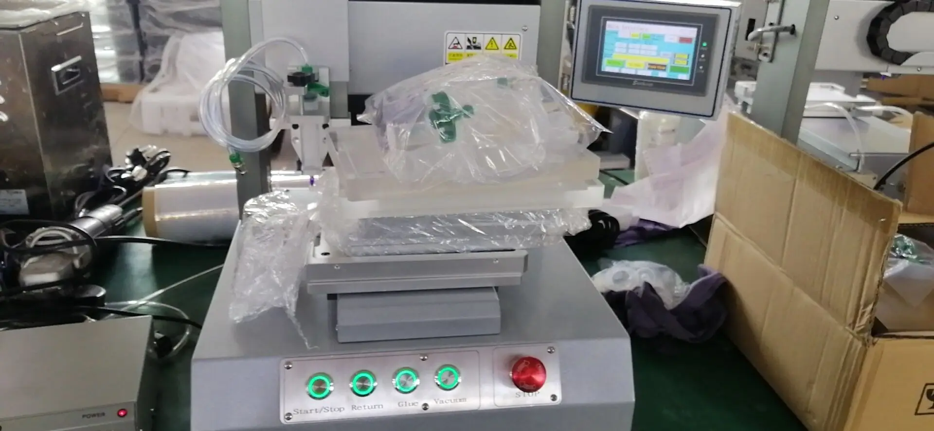 Fully Automatic Ceramic Ferrule CNC Intelligent Special Fiber Optic Glue Injection Machine For Production