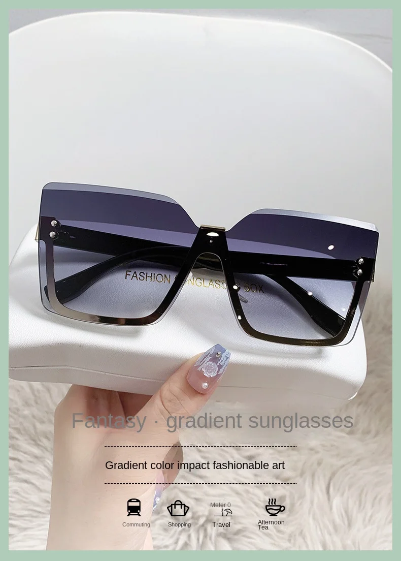 150 New Women Eyewear Rimless Trendy Sunglasses Large Square Sunglasses Personalized Glasses Retro Designer Fashion Sunglasses