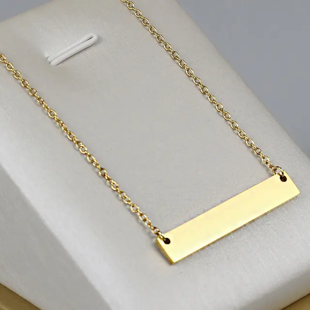 Wholesale 18K Gold Plated Stainless Steel Custom Name Letter Alphabet Choker Chain Fashion Jewelry Pendant Necklace
