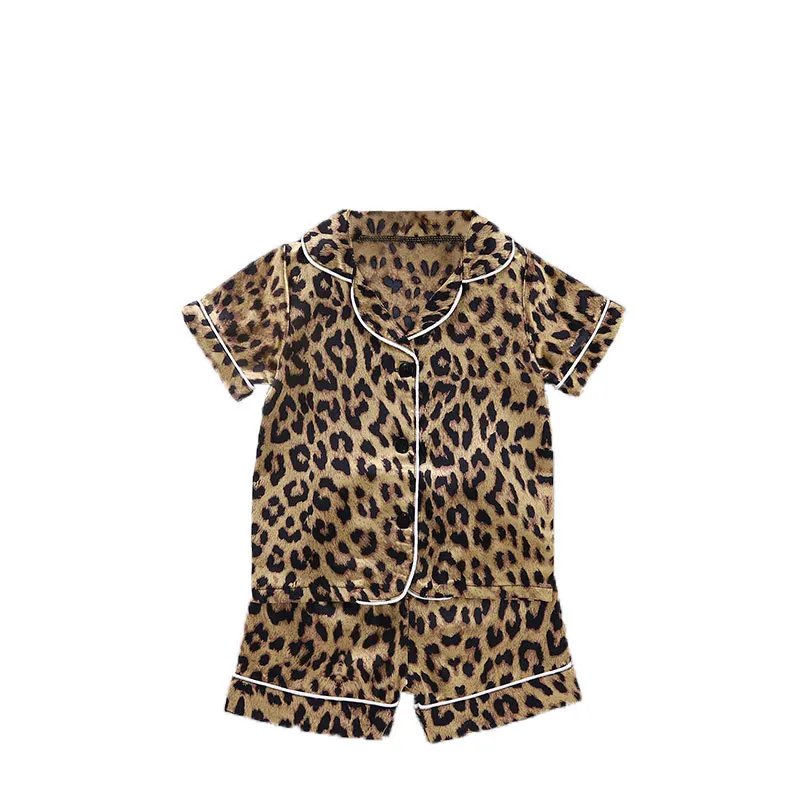 Cute Little Girls Child Pajamas Sets Christmas Tree Printing100% Satin Silk Leopard Pijamas Short Sleeve Toddler Pjs