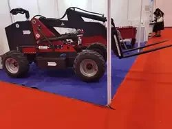 Free Shipping!!! Factory Direct All Terrain Off-road Remote Control Forklift for Sale