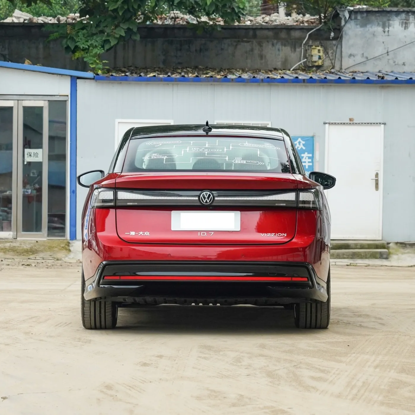 Electric EV Car 2025 VW ID.7 Vizzion 5-Door 5-Seater EV Electric SUV Sedan AWD Drive