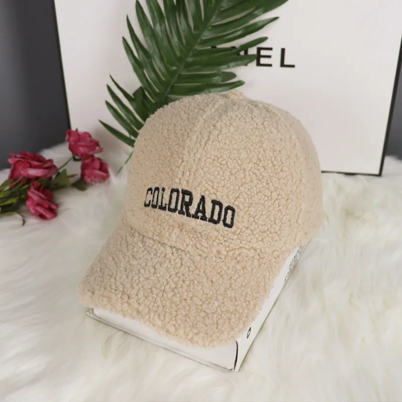 Оптовая продажа модная зимняя женская шапка с вышивкой и буквенным логотипом теплая пушистая Кепка головные уборы бейсболки для спорта на открытом