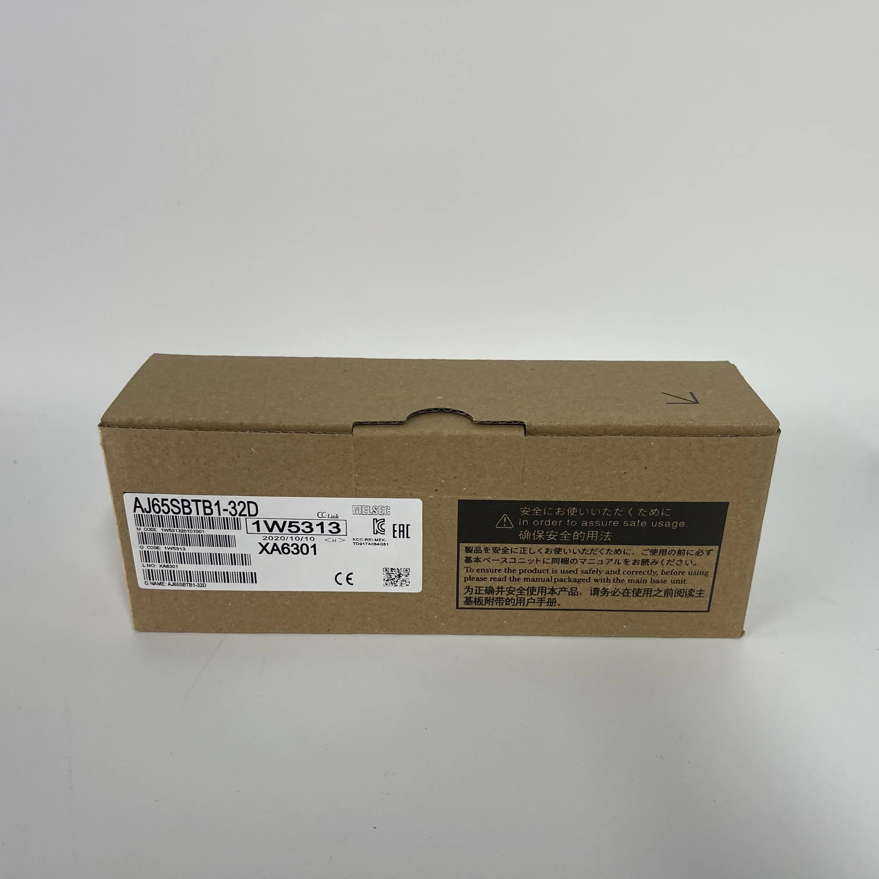 Mitsubishi CC-Link Output Module AJ65SBTB1-32D